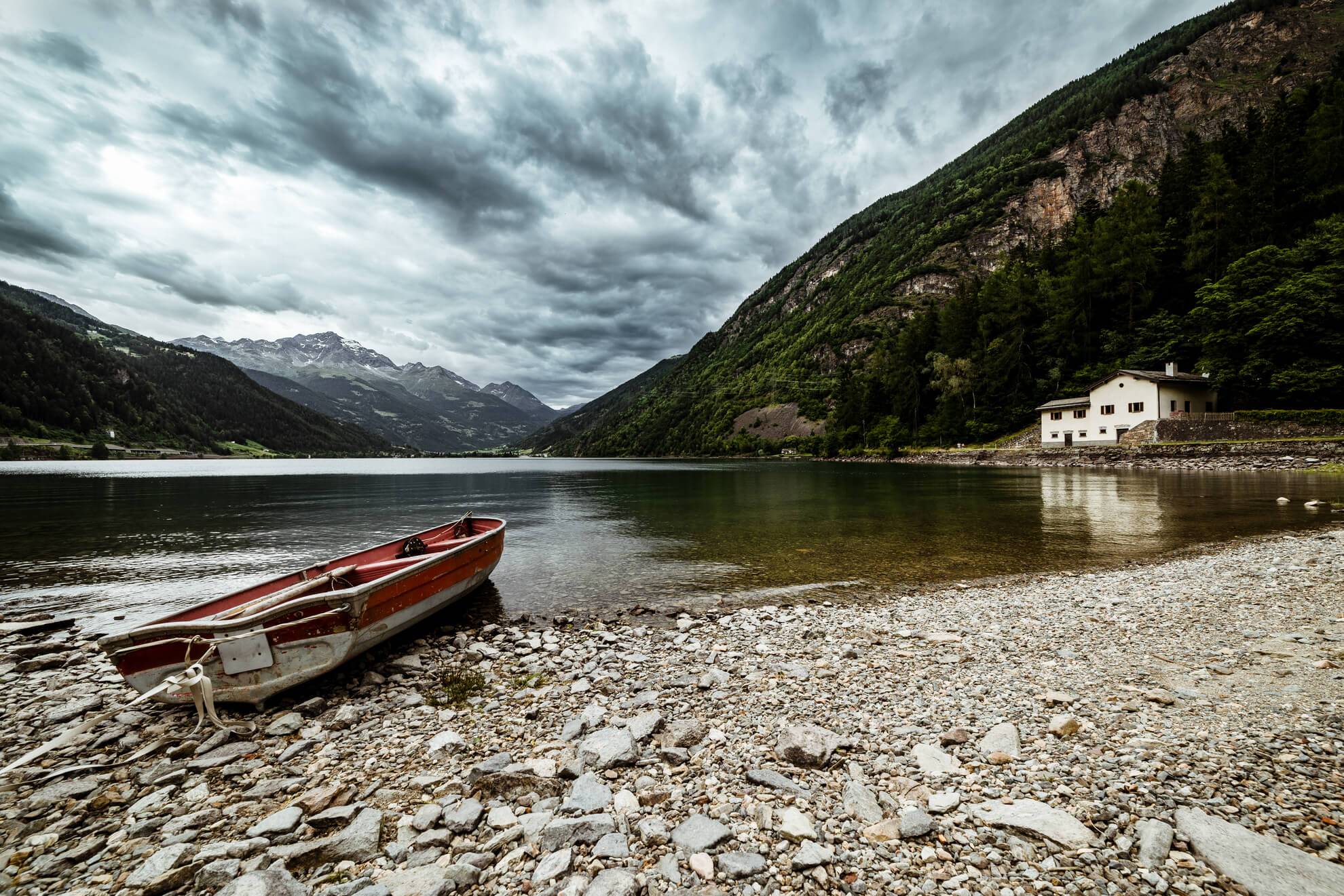 Lake Poschiavo (hamlet of Le Prese)