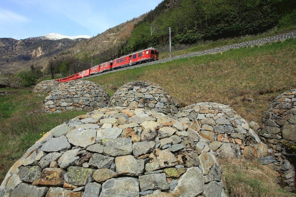 Il Trenino Rosso del Bernina - Valposchiavo